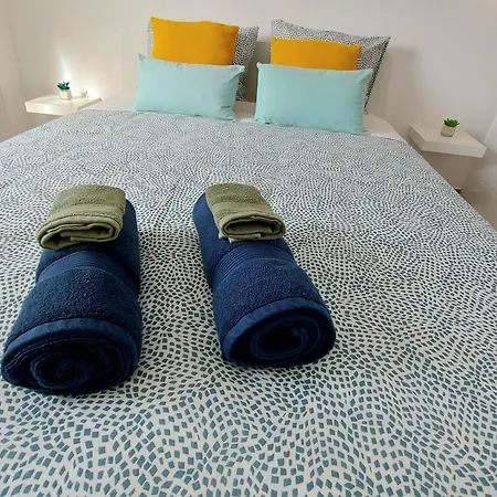 Cozy 8min Walk To The - Da Rocha Apartment Portimao